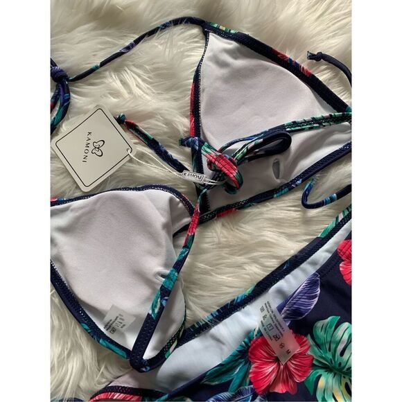 Bikini Hawaii print size medium runs small nwt - Picture 6 of 9